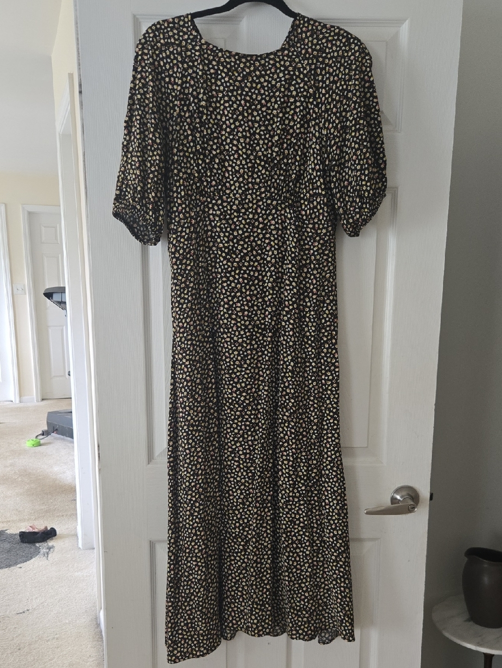 Zara Black Floral Midi Dress - Puff Sleeve, Casual Everyday